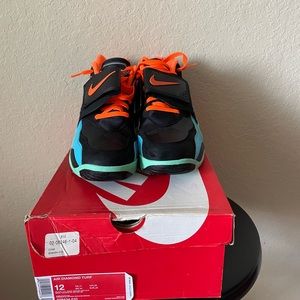 Nike Air Diamond Turf (Deion Sanders)